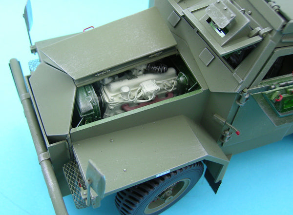 TQ-FV1611 4x4 Humber Pig MK2 Internal Security APC - 1/24th Scale KFS-148 (FV1611)