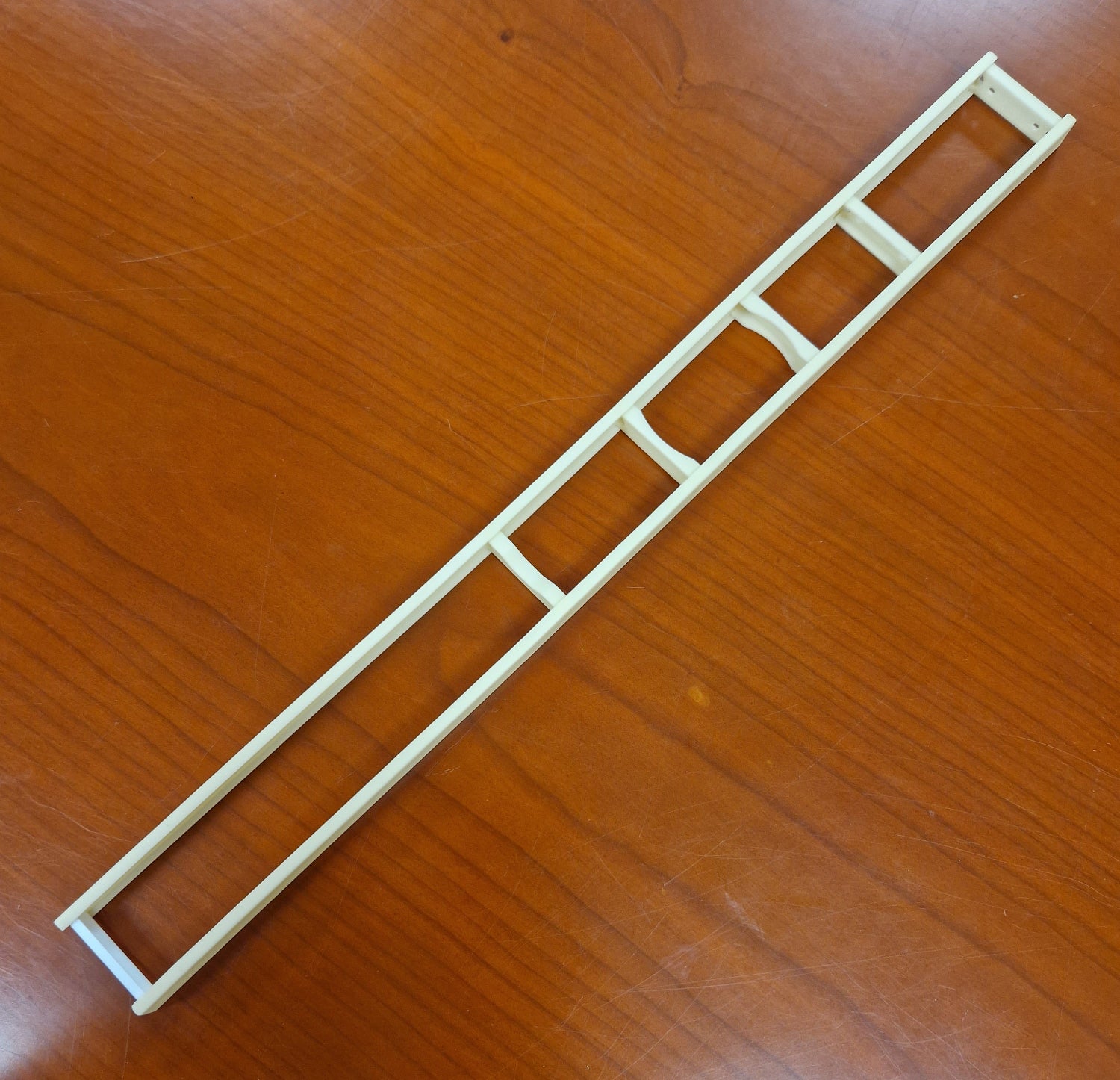 Chassis Rails for scania KFS416a image 2