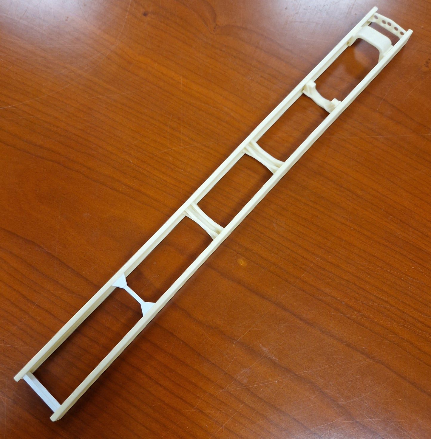 Chassis Rails Vintage style - KFS416b 
