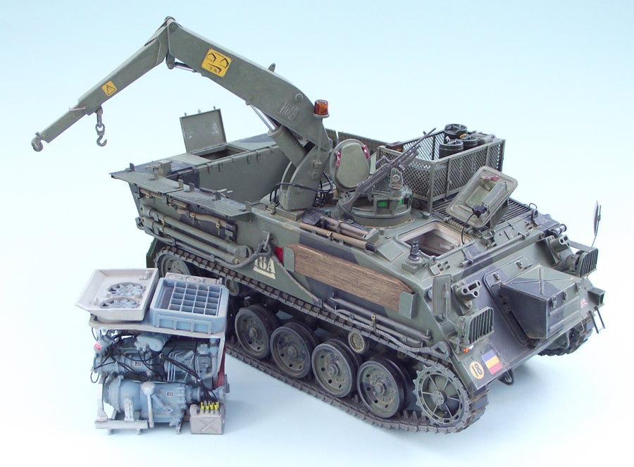 FV434 Carrier Maintenance Tracked REME - 1/24th Scale - KFS-264 (FV434)