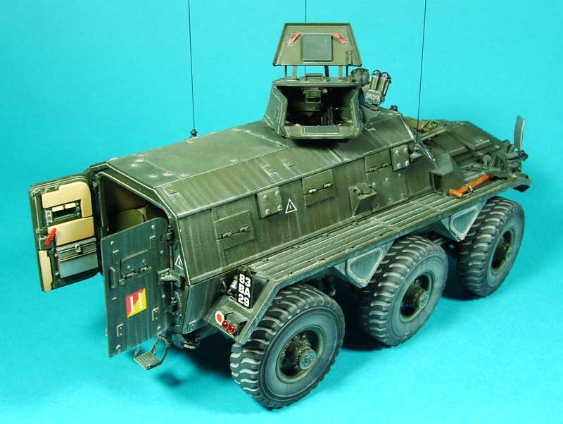 FV603 Alvis Saracen Mk5/6 6x6 APC - 1/24th Scale - KFS-168 (FV603)